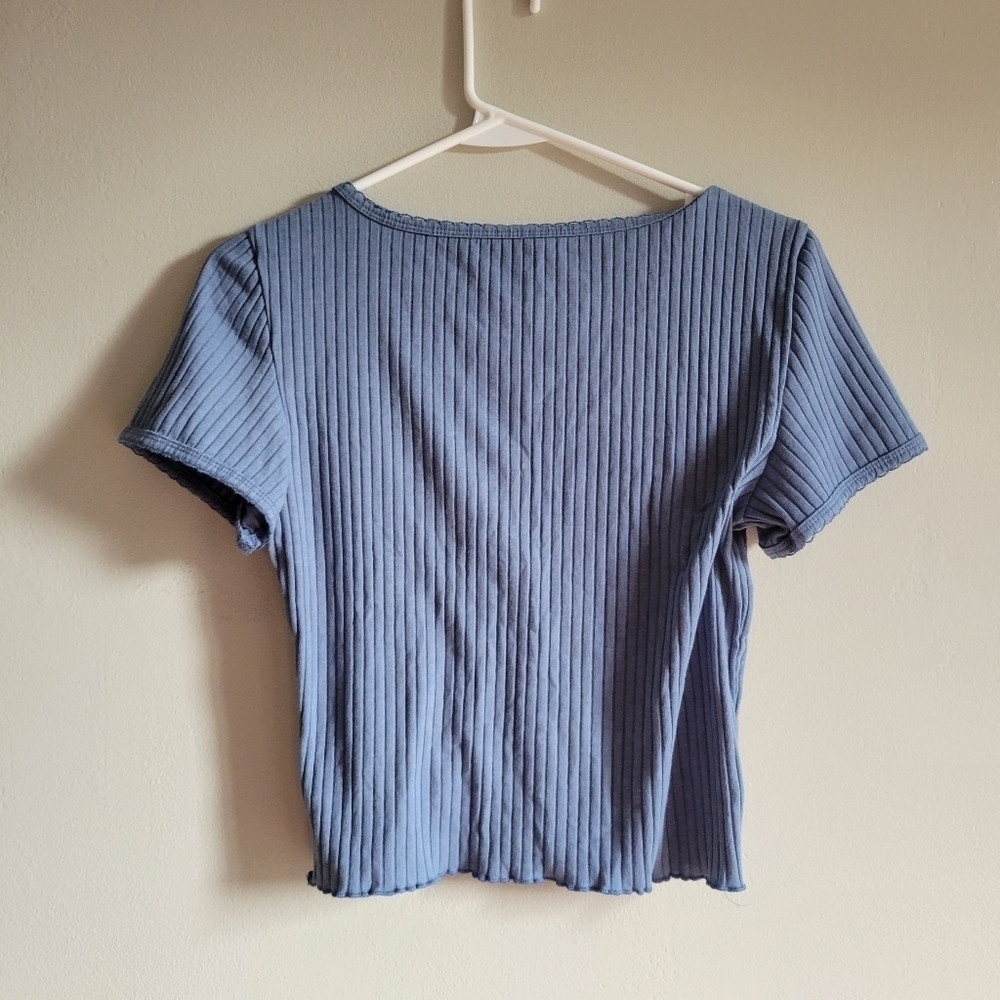 American Eagle Baby Tee - Picture 3 of 4